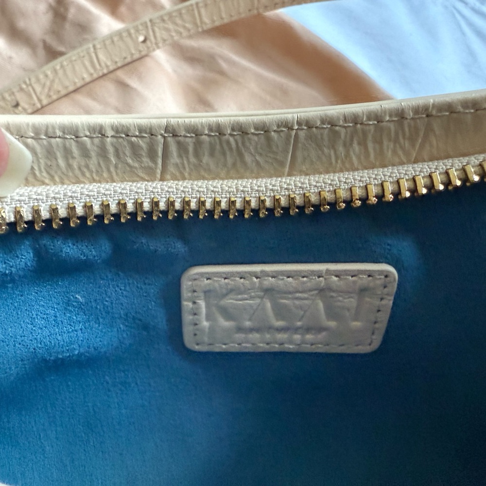 Kaai Slim Arch Croco Bag - Picture 8 of 10